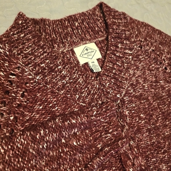 St. John's Bay Women's Cable Knit Sweater‎ - Size Petite Medium - Picture 3 of 10
